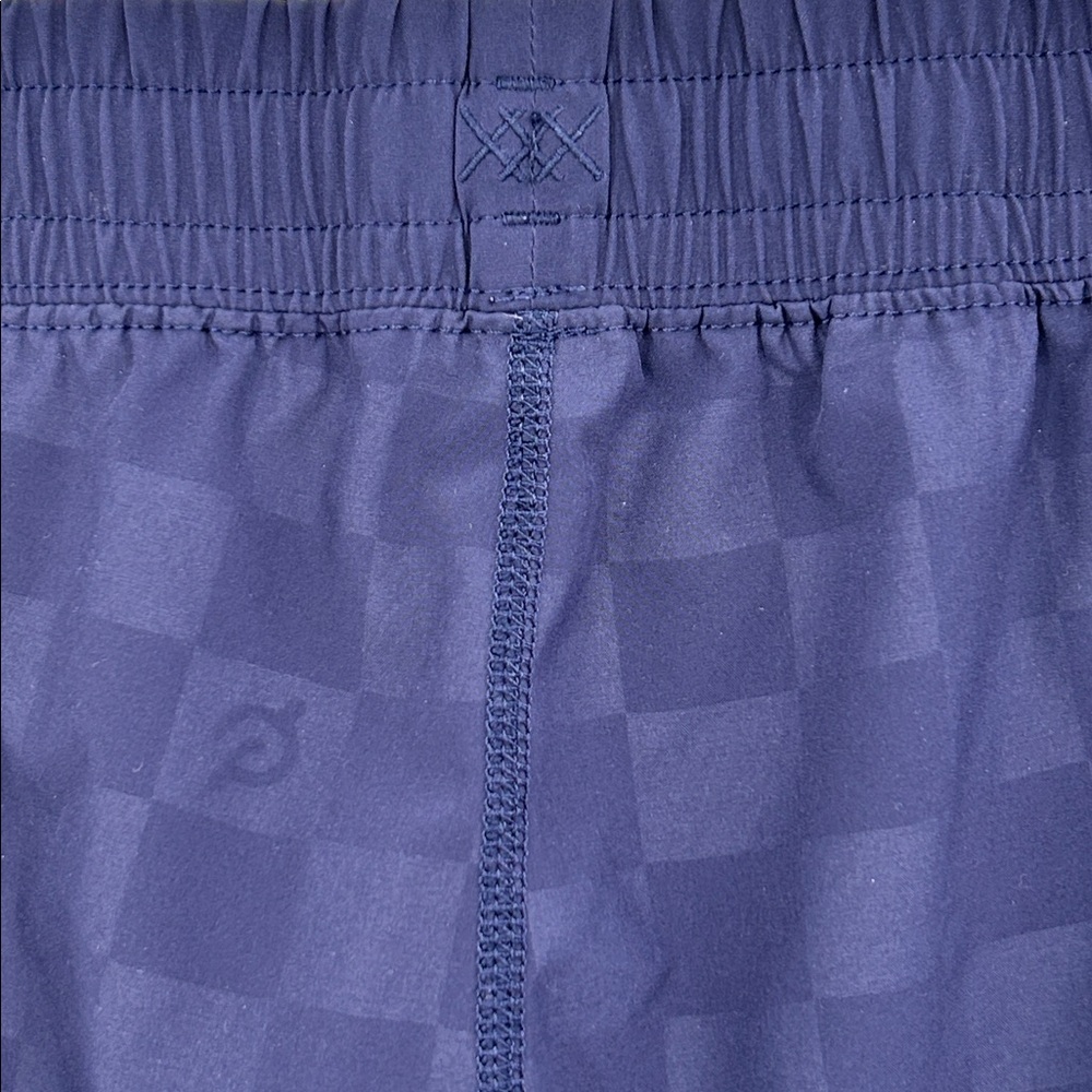 Rhone x Peloton 9" Mako Academy Shorts - Picture 5 of 7